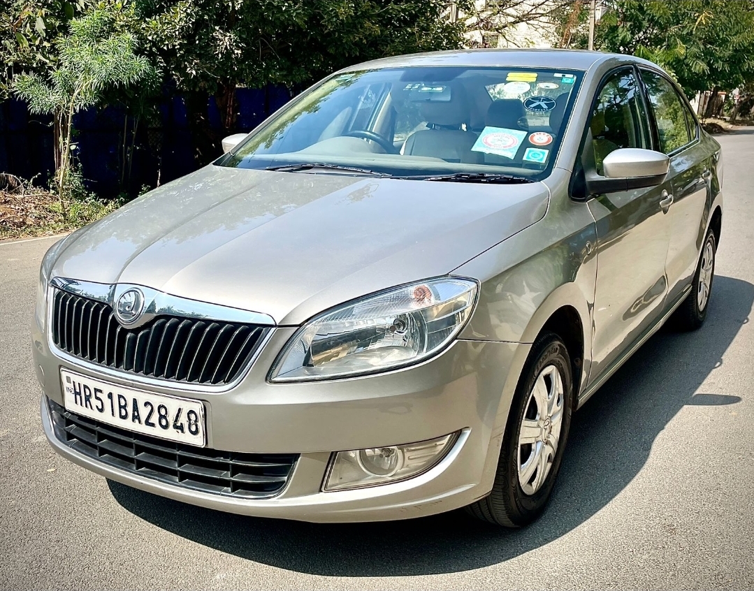 Skoda Rapid used car in Bangalore