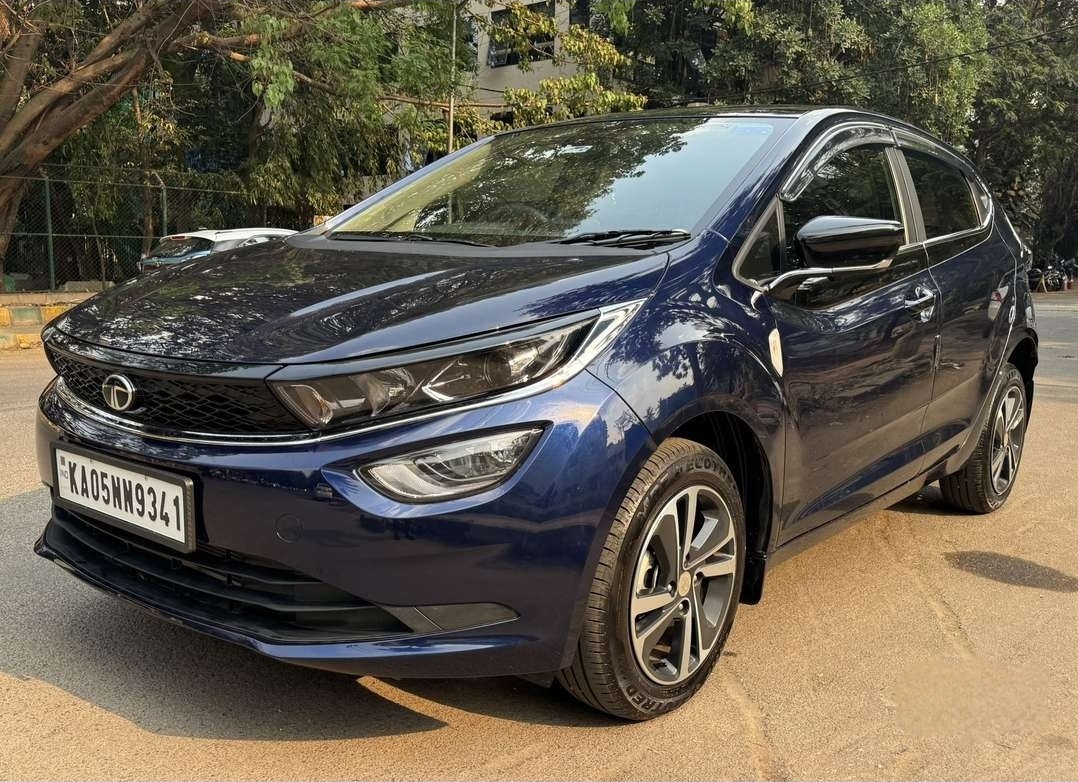 Tata Altroz used car in Bangalore
