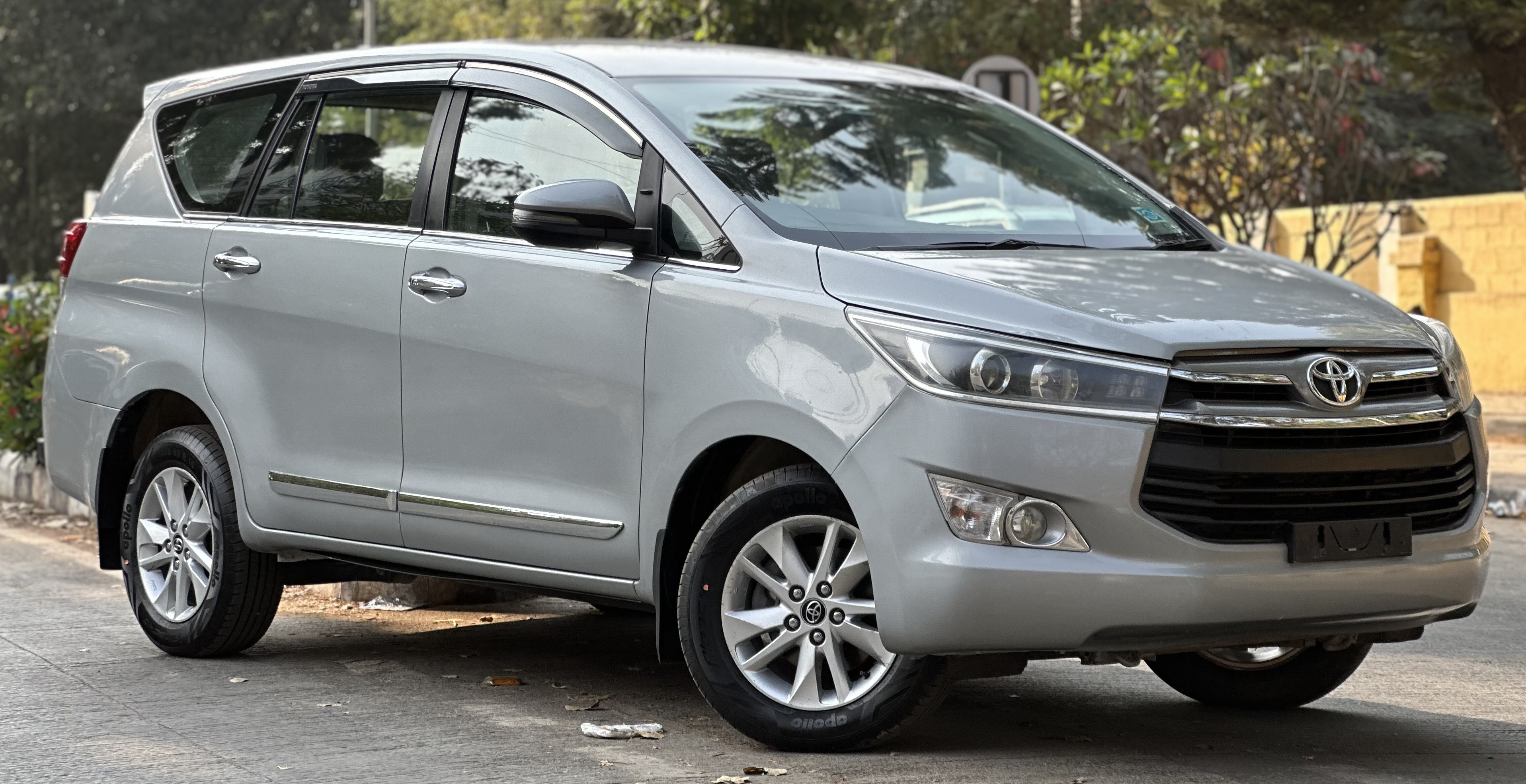 Toyota Innova Crysta