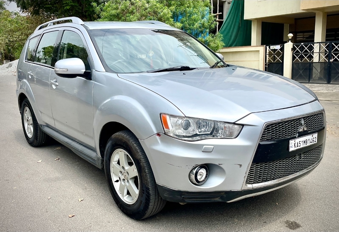 Mitsubishi Outlander used car in Bangalore